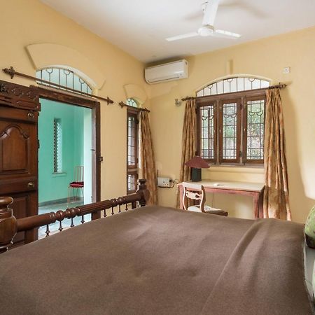 Hostie Chinar Haveli - Heritage Home With Pool, 구르가온 외부 사진